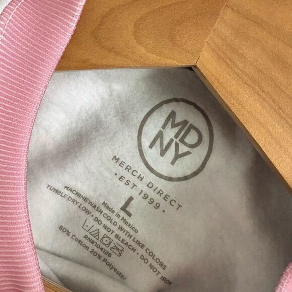 NWOT PeachClub Emarosa Merch - Picture 3 of 3